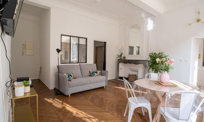 Bollene Apartment | Appartement 55m² - 2/4 personnes en centre ville