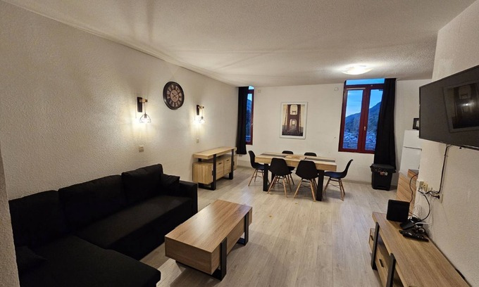 Allevard Apartment | Appartement a Côté des Thermes