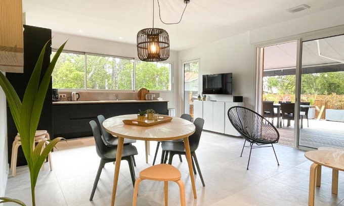 Les Estagnots Apartment | Appartement Céleste - Villas Lake and Sea