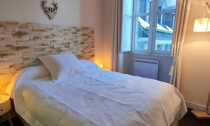 Cauterets Apartment | Appartement charmant 4 pers, centre-ville, proche télécabines et thermes, avec mezzanine et parking. - FR-1-234-271