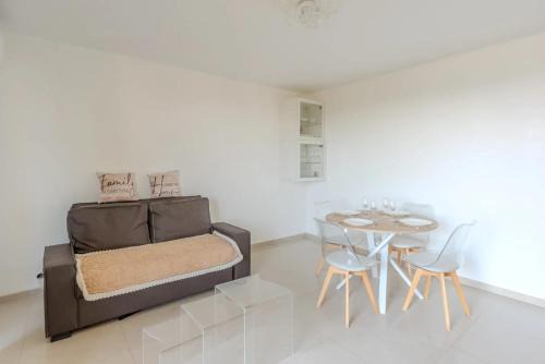 Saint-Augustin Apartment | Appartement cosy avec vue sur la mer à Nice