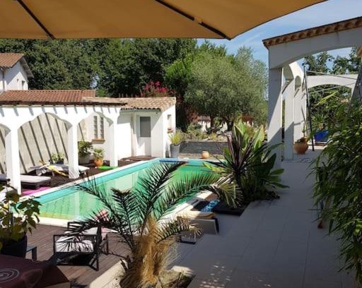 Negrepelisse Apartment | Appartement dans maison en RDC