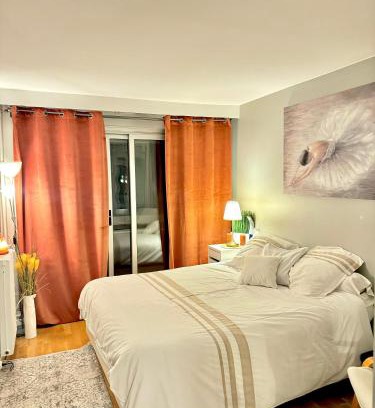 Amerique Apartment | Appartement du Buttes Chaumont