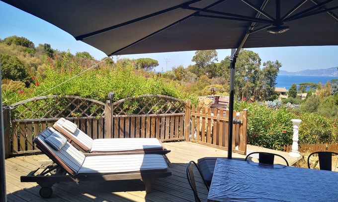 Portigliolo Apartment | Appartement en bas de Villa ,plage à 350 m