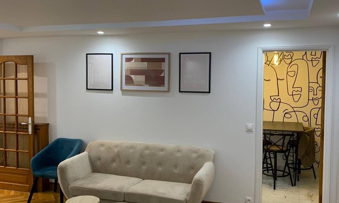 Bobigny Apartment | Appartement Face au Tram T1 Metro Pablo Picasso Résidence Calme et Sécurisée