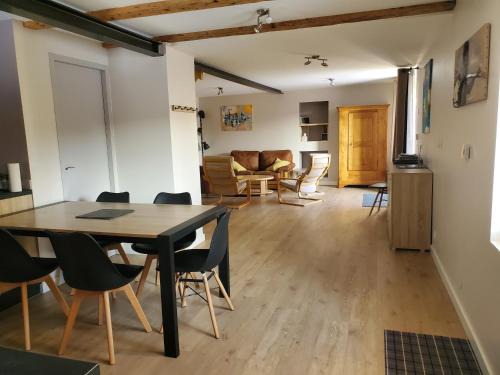 Saint-Paul-en-Chablais Apartment | Appartement entre lac et montagnes