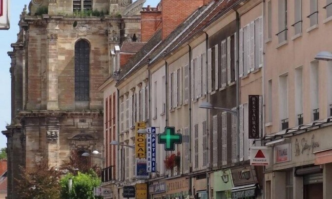 Vitry-le-Francois House | Appartement 14 hibiscus