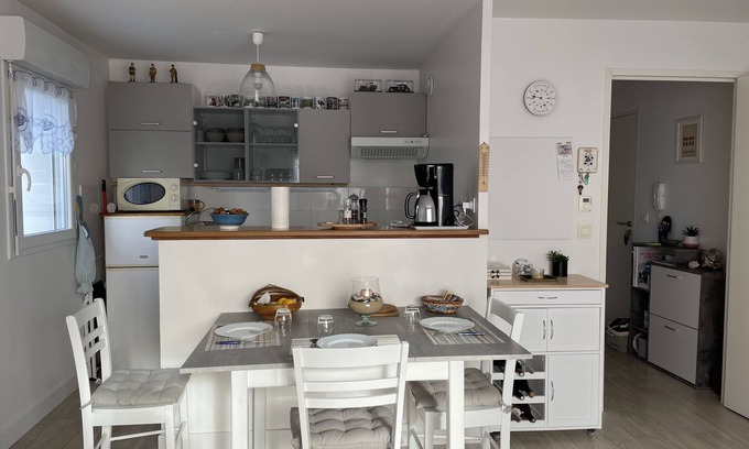 Isigny-sur-Mer Apartment | Appartement LE Kingsbridge