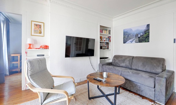 20th Arrondissement Apartment | Appartement Lucent - Welkeys
