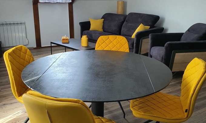 Beaune Apartment | Appartement standing climatisé pour 4 personnes