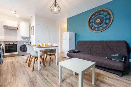 Roncq Apartment | Appartement style industriel, propre, WIFI Fibre