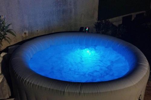 Aulnay-sous-Bois Apartment | Appartement terrasse et jacuzzi