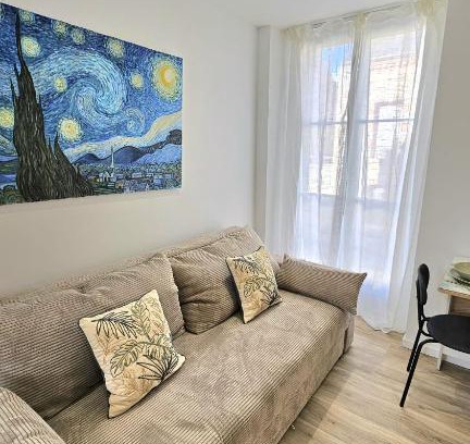 Saint-Vincent Apartment | Appartement Van Gogh