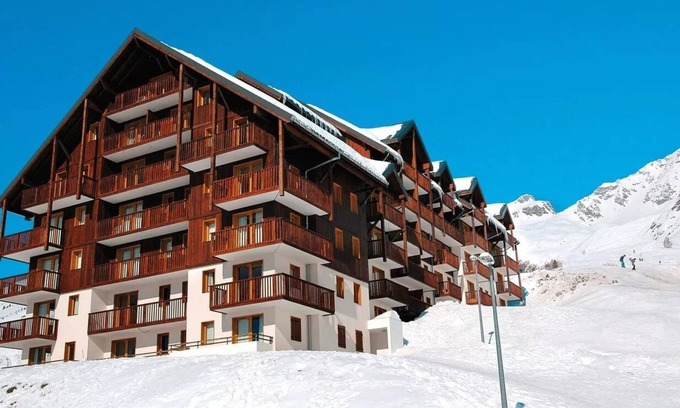 Montgellafrey Apartment | Appt 4/6 rénové - 2 chambres - Pied des pistes- Le Grand Domaine Valmorel/SFL