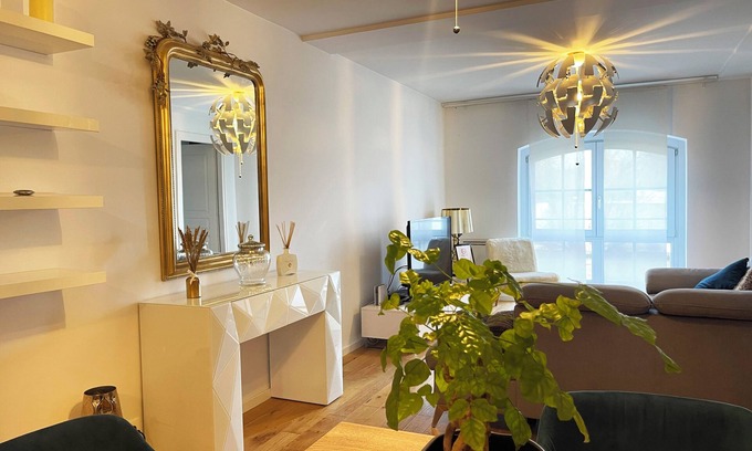 Centre-Ville Apartment | Appt. Chic & Cosy Hyper Centre Historique/tribunal