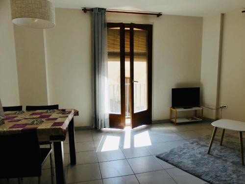 Vic Apartment | APT6 Confortable PIS en ple centre de Vic APTGARBI