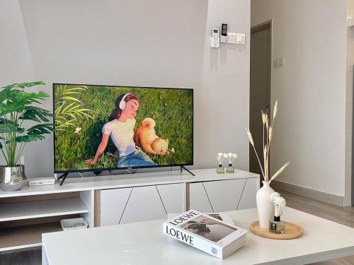 Taman Daya Apartment | ARC Austin Hills Residensi by Antlerzone