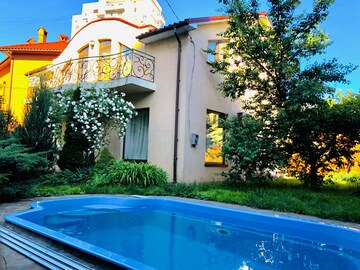 Prymors'kyi district House | Arcadia House