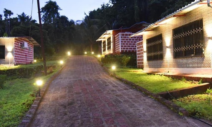 Dapoli House | Areca Farms