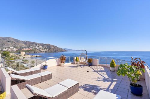 Velilla-Taramay Apartment | Argali Beach Almuñecar