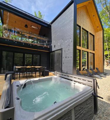 Cantley Ski Chalet | Armoni Ski & Spa