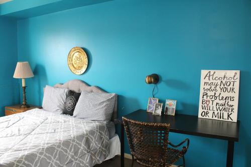 Eastwick Apartment | Artist in the Barn