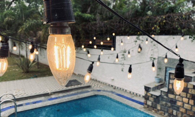 Jhajra Villa | Arubhi Cottage, a green hideaway with pool