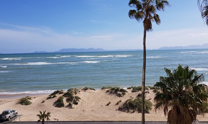 Strand Apartment | Ashley on the Beach