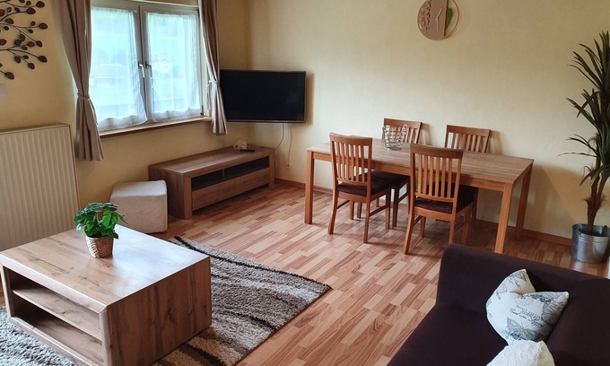 Bruck an der Grossglocknerstrasse Apartment | Two bedroom Apartment with Balcony - Hirsch