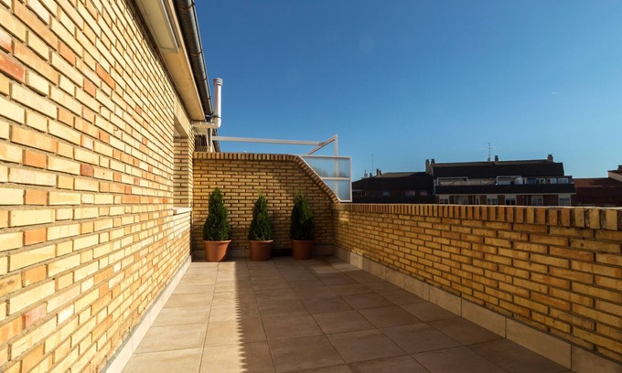 Zamora Apartment | Attic Ocean · Durii