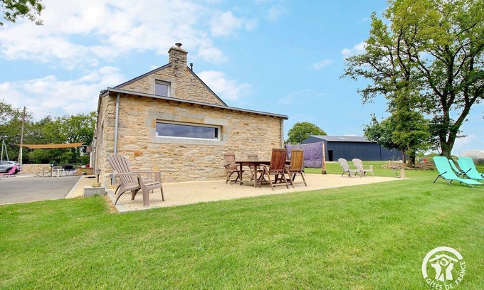 Questembert House | au Calme en Campagne, Proche de la Mer, Animaux Acceptés, Pétanque sur Place