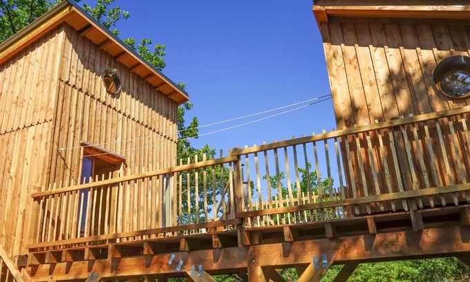 Chartrier-Ferriere Cabin | Au coeur de nos bois