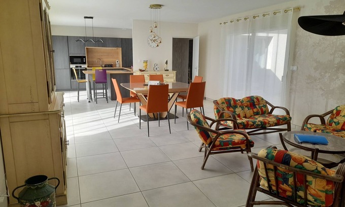 Saint-Pardoux-les-Cards House | AU FIL DES RÊVES, a modern house ideal for a stay with family or friends!