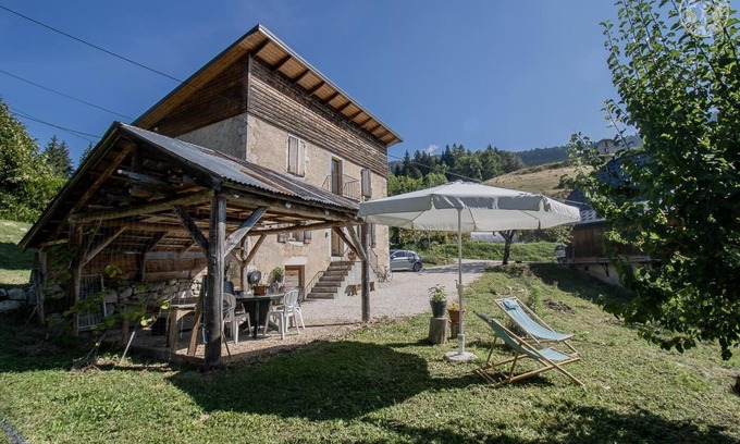 Le Chatelard House | AU Millieu DES Alpages