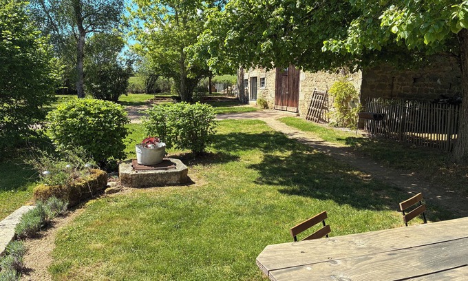 Dompierre-en-Morvan House | Aube du Morvan, charming family home