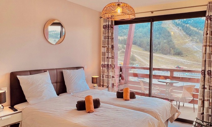 Greolieres les Neiges Hotel | Auberge Alpina