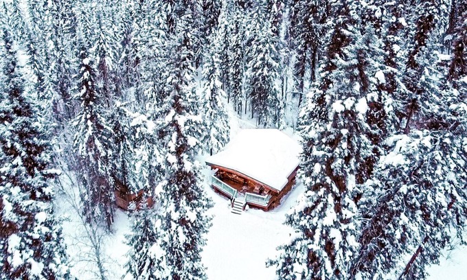 Fairbanks Cabin | Aurora View Log Cabin – Authentic Alaskan Experience