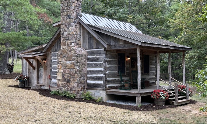 McDowell Cabin | Authentic 1850's log cabin totally renovated