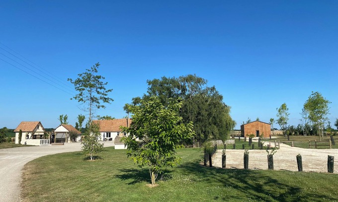 Nouans Cottage | ❤️ Authentic cottage in the heart of the countryside- jacuzzi-ideal for friends-family-celebrations