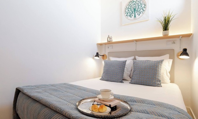 Sao Mamede de Infesta House | Authentic Studio 3 with Terrace by HostWise