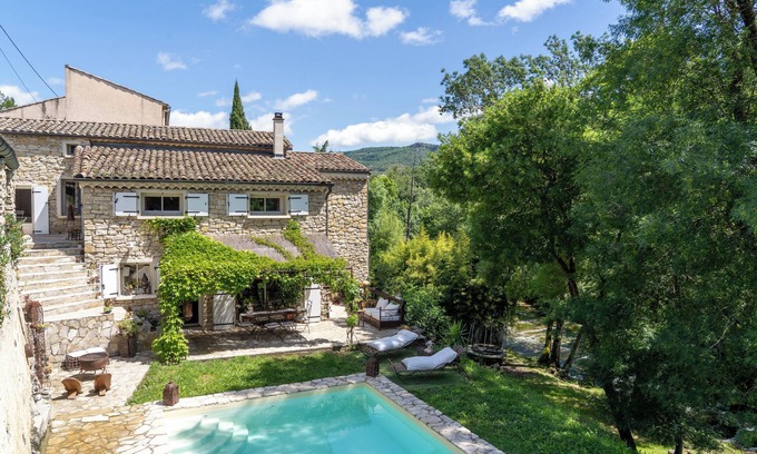 Alba-la-Romaine House | Authentique Maison D'ardèche Avec Piscine