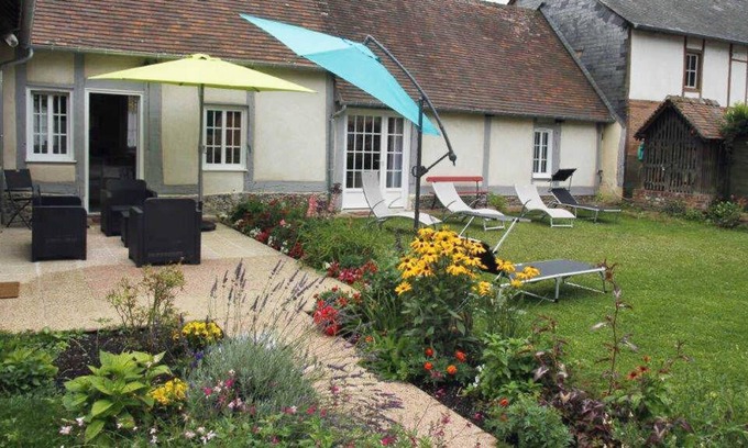 Saint-Saens House | Aux Volets Rouges - ST Saens