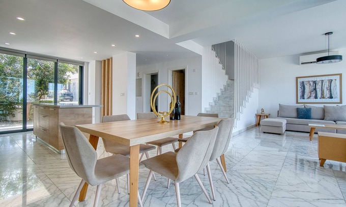 Emba Villa | Avalon 1 Villa 14 - Four Bedroom Villa, Sleeps 8