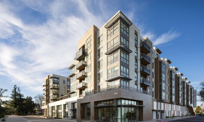 Mountain View Condo | Avelle 2BR Condo Retreat – Family Friendly with Hot Tub