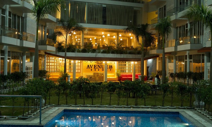 Jogiyana Hotel | Avenue 18 Resort