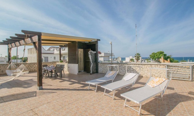 Municipio 1 Apartment | Awesome apartment in Bari with WiFi