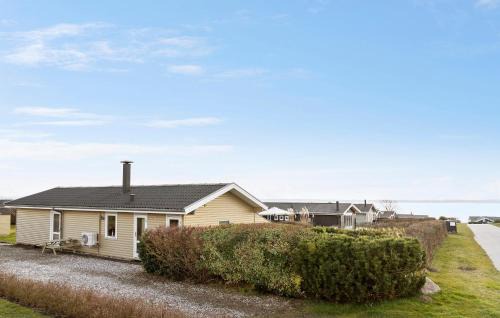 Helnæs By House | Awesome Home In Ebberup With Wifi