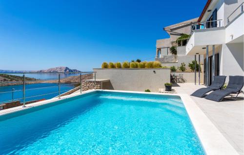 Lukovo House | Awesome Home In Lukovo With Sauna