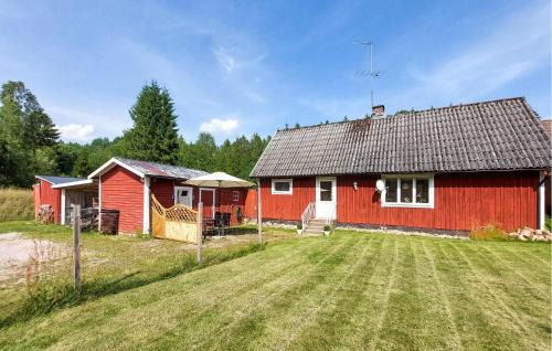 Emmaljunga House | Awesome Home In Vittsjö With Wifi