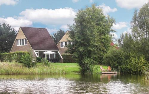 Vlagtwedde House | Awesome Home In Vlagtwedde With Wifi